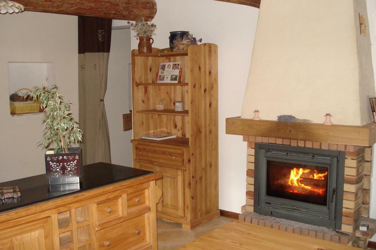 Les Costoliers Hébergement de vacances Châteauneuf-Miravail