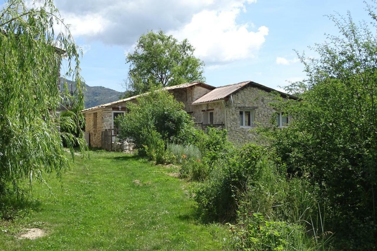 Les Costoliers * Châteauneuf-Miravail